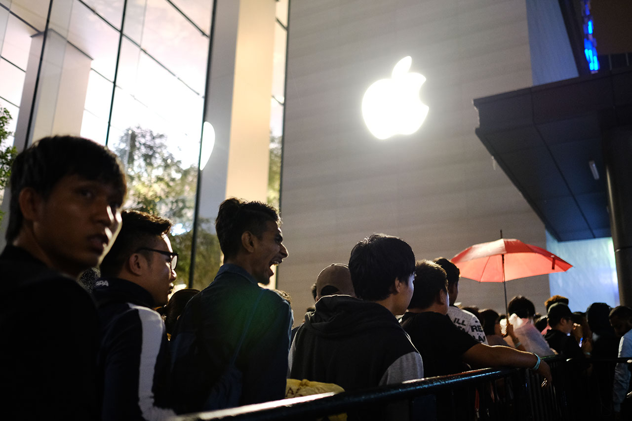 At the Queue for the Most Expensive Phone in the World