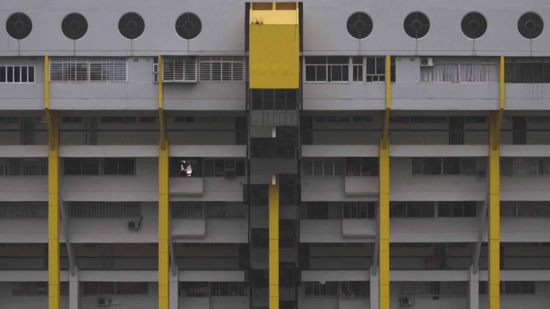 Losing Luster: Singapore’s Golden Mile Dilemma