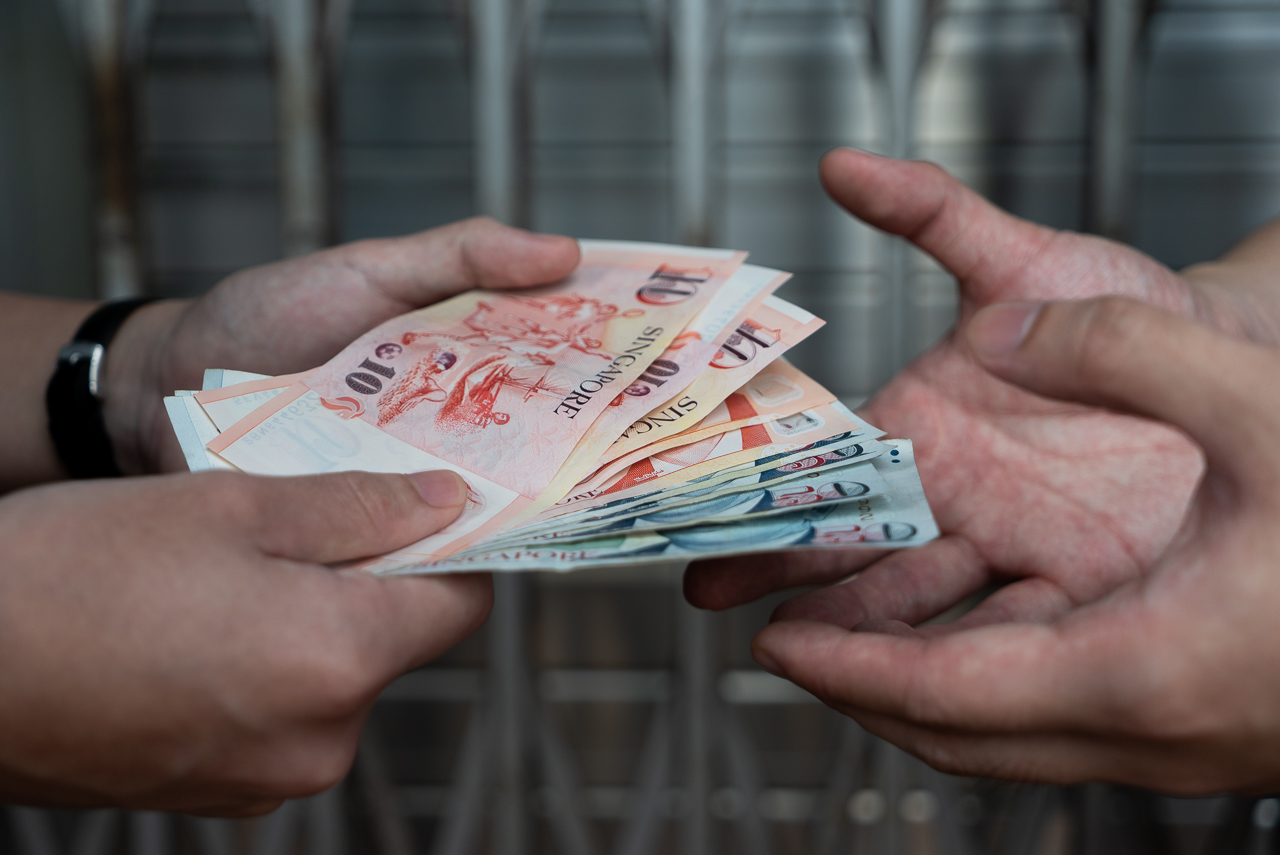 I Outsourced My Entire Salary to A Friend to Manage. Here’s What Happened