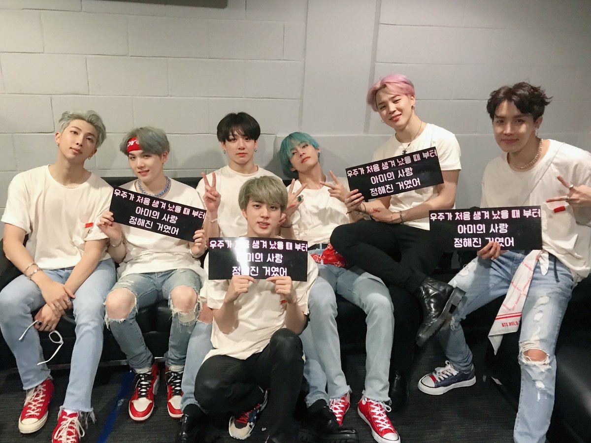 Are All BTS Fans Just Unstable, Toxic, Screaming Teenagers?