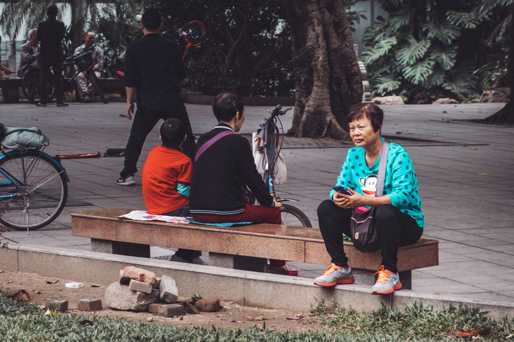 A Jaded Teacher’s Guide to Life, For Singaporeans Attending Their First CNY As A Couple
