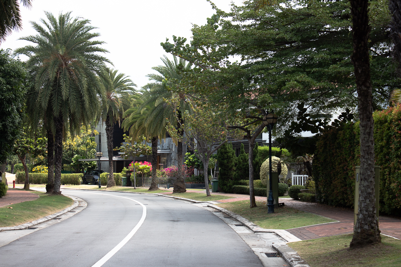 Is Sentosa Cove A Metaphor For How Lonely It Is At the Top?