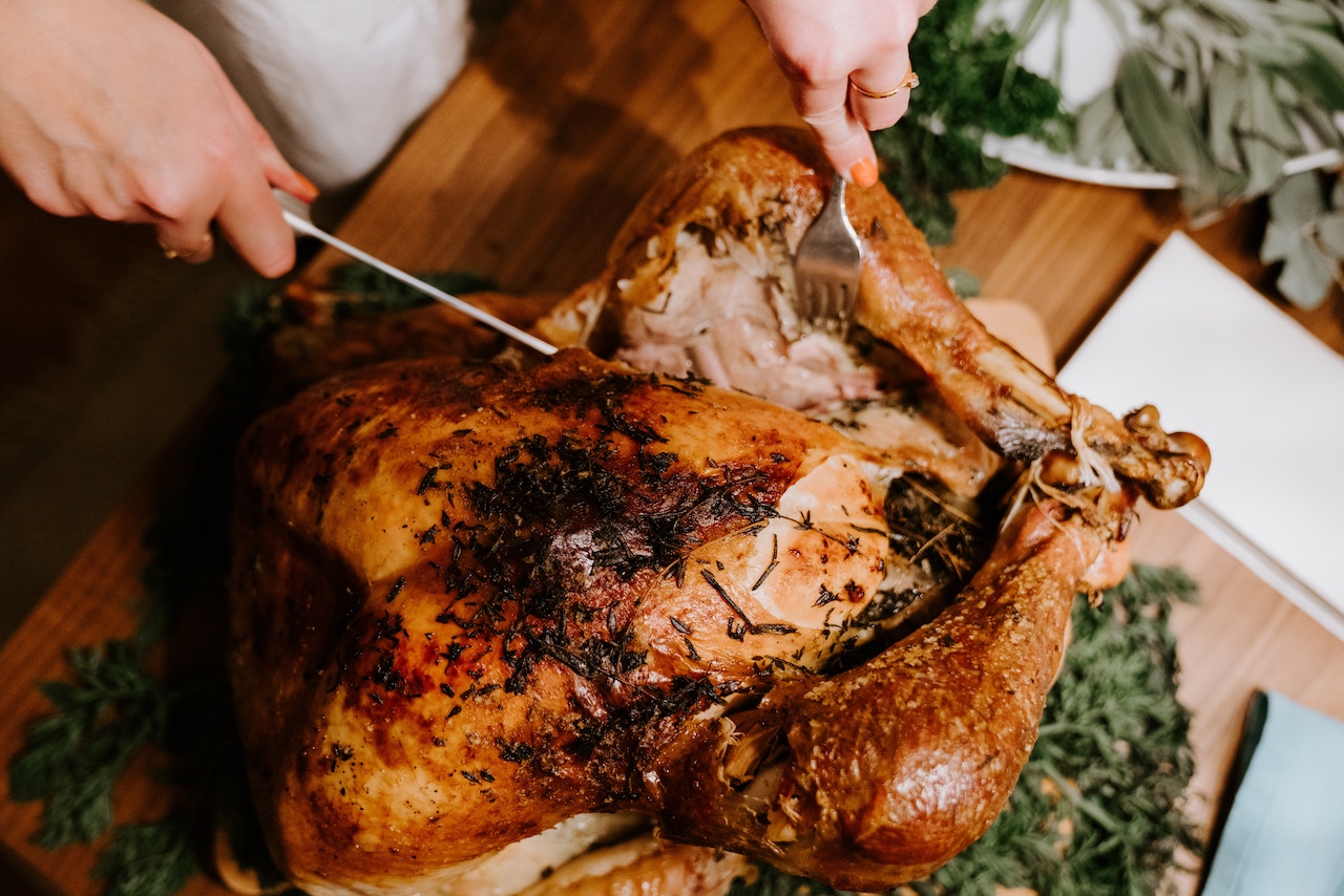 There Are 2 Types Of People: Those Who Hate Turkey and Those Who Are Wrong