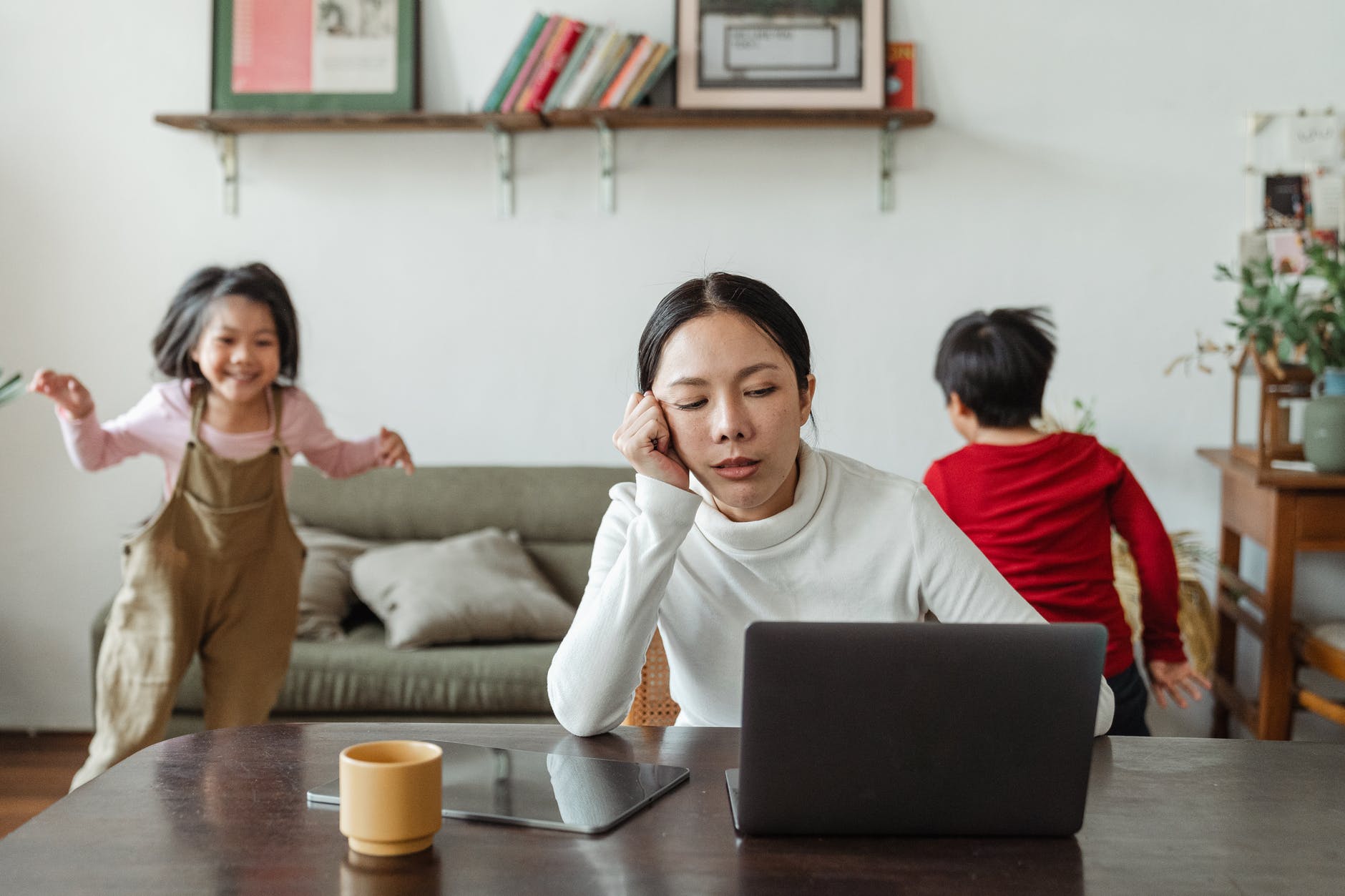 Encouraging Women to “Do It All” is not Inspirational. It’s Exhausting