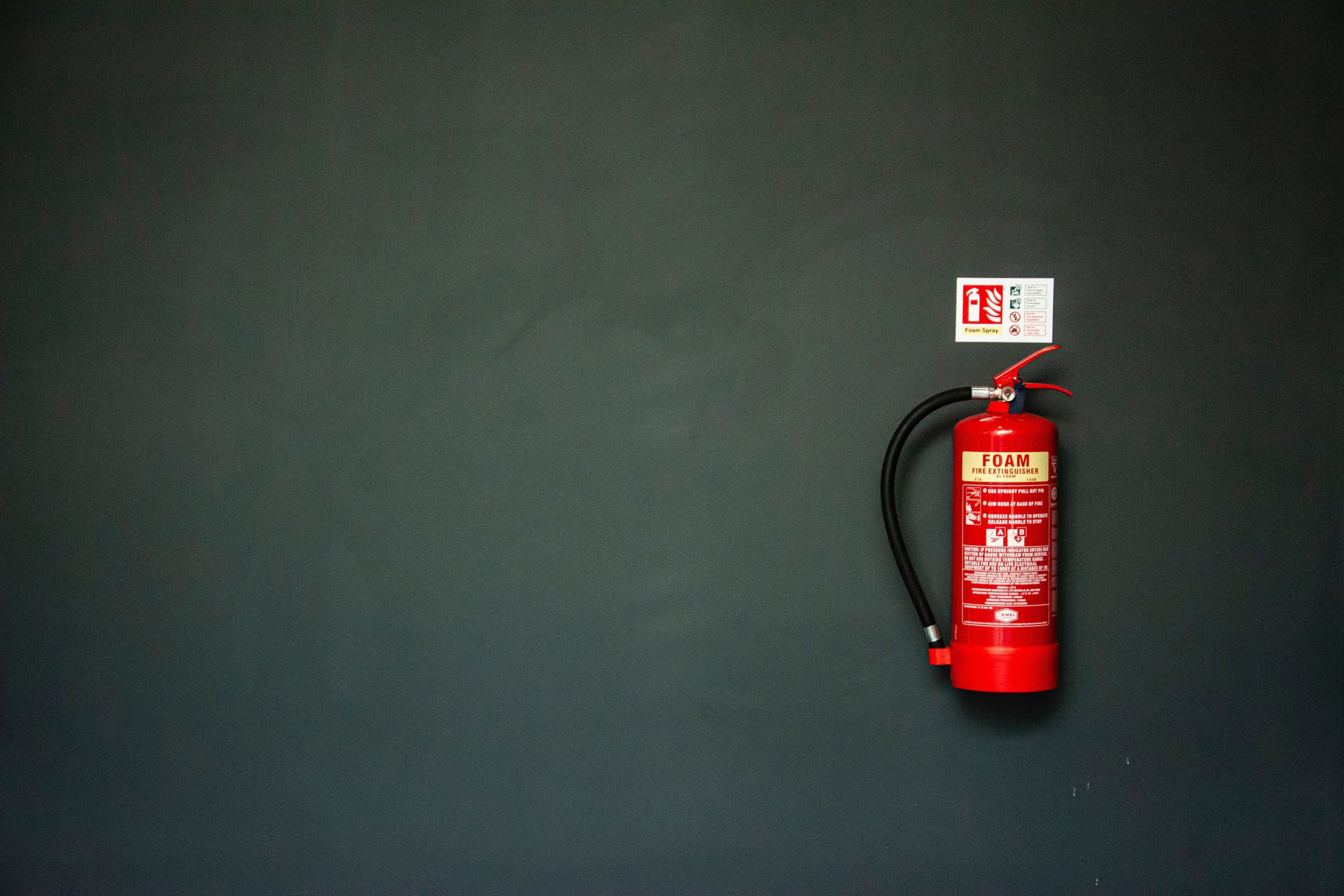 The Best Housewarming Gift You Can Give Today Is a Fire Extinguisher