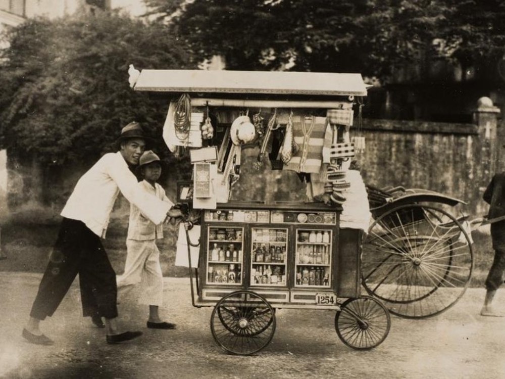 Singapore street hawker